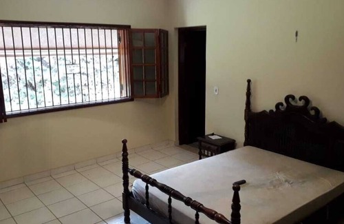 Extrema House | Spacious farm for your rest and leisure