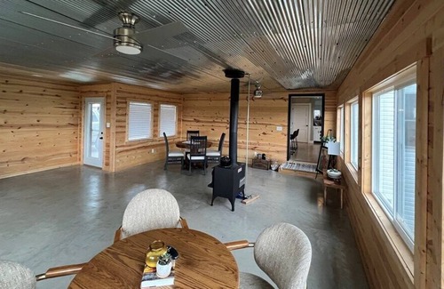 La Plata Other | Spacious farmhouse lodge on 46 acres w/pond. Escape the city, relax on the farm!