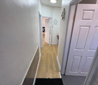 Newcastle-upon-Tyne Apartment | Spacious Flat in Newcastle