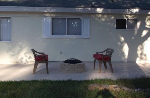 Sebastian Highlands House | Spacious Florida Home On Canal. 3br/2ba. Minutes From Beaches.