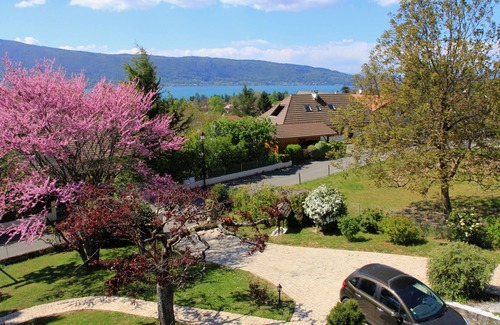 Menthon-Saint-Bernard House | Spacious Lake Annecy Villa - Delightful in Summer or Winter