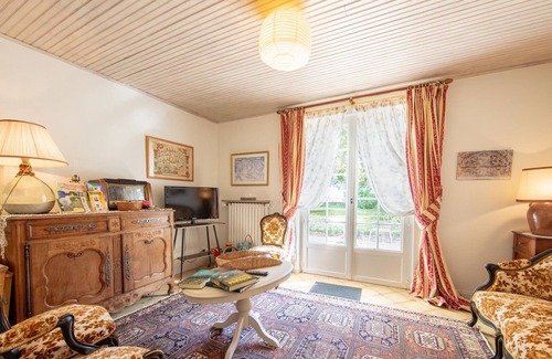 Saint-Benoit-sur-Loire Bed & Breakfast | Spacious rooms with terrace, nature and calm in Saint-Benoît-sur-Loire, pets allowed