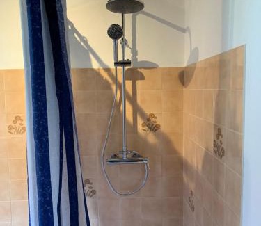 Saint-Vincent-Rive-d'Olt Apartment | Spacious apartment in a charming, tranquil village