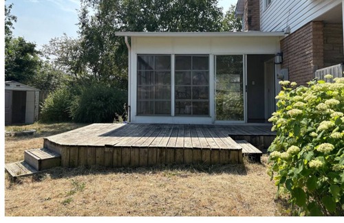 Bowmanville House | Spacious Getaway With Sunroom Near Lake Ontario!