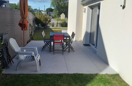 La Turballe House | Spacious gîte close to the beach and port