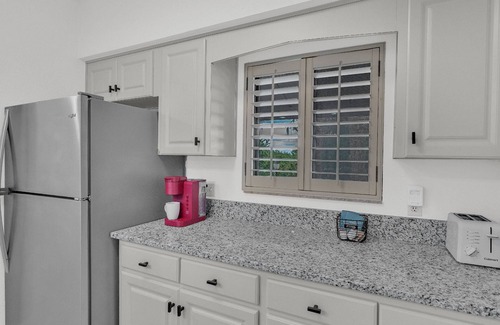 Wesley Chapel Condo | Spacious Golf & Tennis Condo w/Stunning Views, Patio, Full Kitchen & More – Perfect for Relaxation!