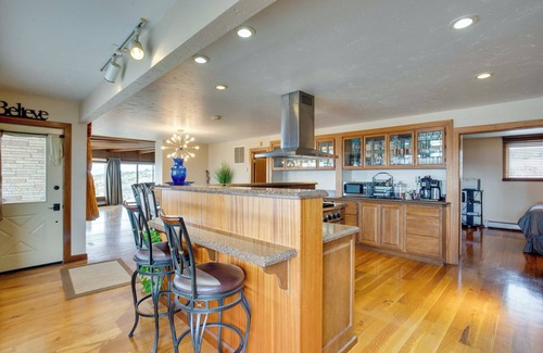 Grand Junction House | Spacious Grand Junction Home Rental w/Mtn Views!
