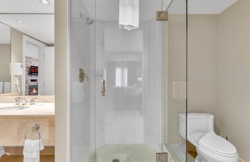 Oro-Medonte Apartment | Spacious Hideaway in Nature