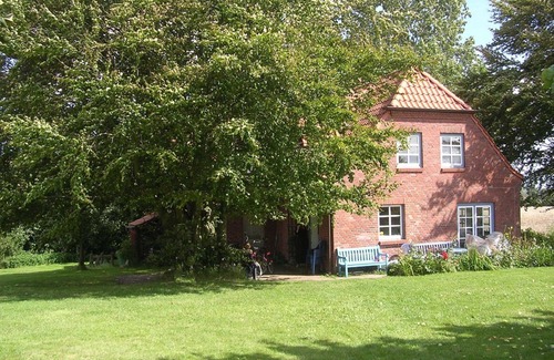 Steinbergkirche House | Spacious holiday home with panoramic views over the Baltic Sea - secluded location with large garden