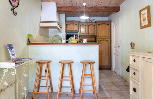 Puisserguier House | Spacious holiday home with private pool and park