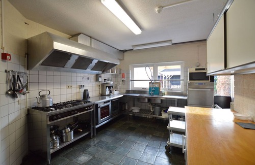 Municipality of Bergeijk House | Spacious Holiday Home in Bergeijk with Garden
