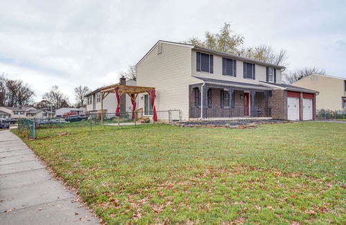 Westerville House | Spacious Home 2 Mi to Inniswood Metro Gardens!