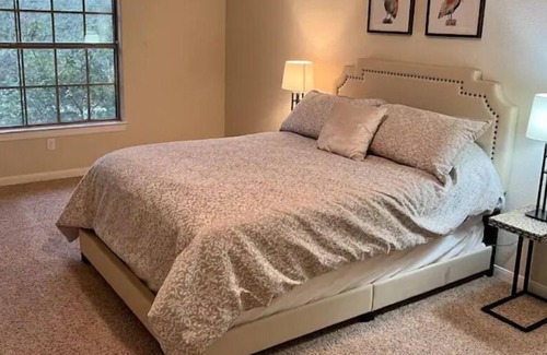 Mission House | Spacious Home for Large Family Gatherings