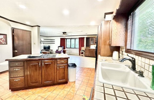 Mechanicsville House | Spacious Home In Front of Geisinger Hospital