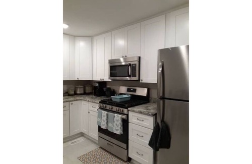 Newnan House | Spacious home in Historic Newnan