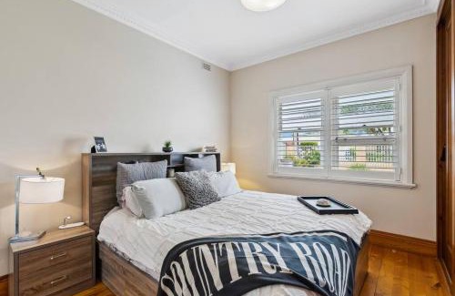 Camden Park House | Spacious home near Glenelg