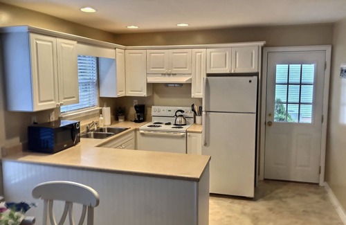 Cleveland House | Spacious home near Lee University, historic downtown Cleveland