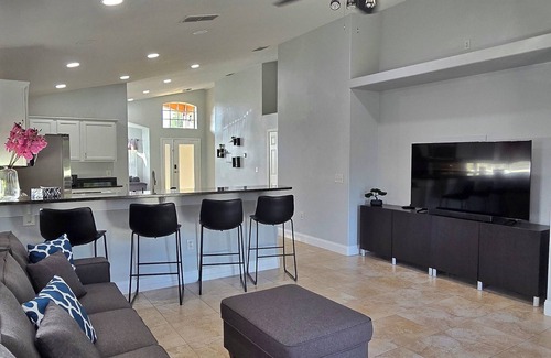 Orlando House | Spacious Home, Near UCF, Sleeps 6