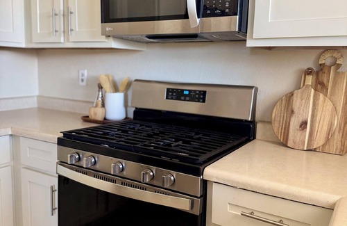 Biggs Field House | Spacious home on a cul-de-sac in East El Paso. Located near Loop #375.