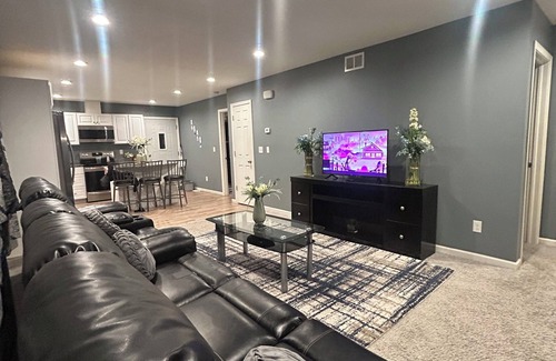St. Paul House | Spacious Home, Saint Paul MN
