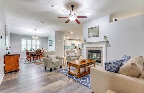 North Northwest Pensacola House | Spacious Home w/Sunroom, 15 Mi to Pensacola!
