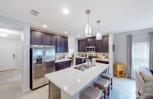 Groveland House | Spacious home with private washer/dryer, WiFi, enclosed yard, and gas grill