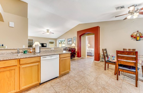 Rancho Mirage House | Spacious home with private heated pool with waterfall, putting green & firepit