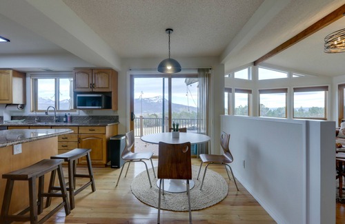 Hotchkiss House | Spacious Hotchkiss Home w/Stunning Mountain Views