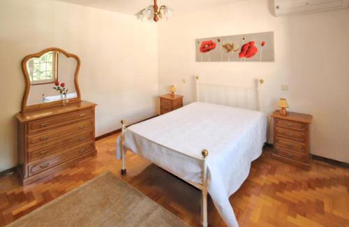 Santa Maria da Feira House | Spacious house in Santa Maria da Feira - 220 m² with city view