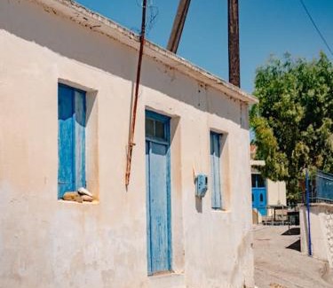 Maronia Villa | Spacious house on the olive grove Sitia