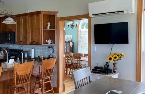 Sea View House | Spacious House, Private Setting, Panoramic Ocean View, Great Beach!