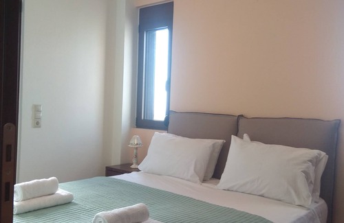 Xiro Chorio House | Spacious house with gorgeous sea view