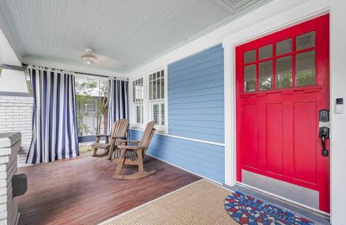 Historic Hyde Park North House | Spacious Hyde Park Retreat on Packwood