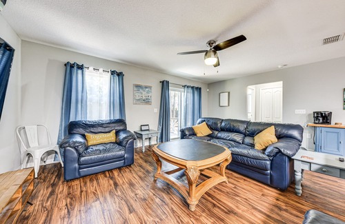 Kingsland House | Spacious Kingsland Vacation Rental w/ Private Yard