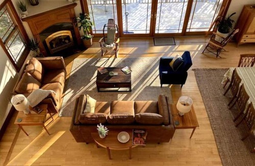 Hinesburg House | Spacious Lakefront Retreat w/Stunning Views
