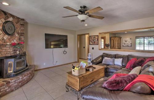 Lancaster House | Spacious Lancaster Family Ranch - BBQ and Patio