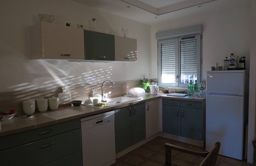 Nezignan-L'Eveque House | Spacious living in sunny Midi near the sea and mountains