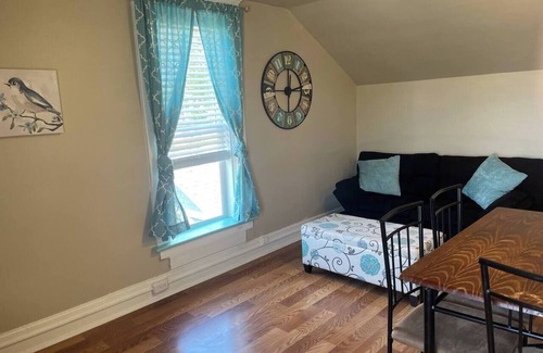 Cheyenne Apartment | Spacious Loft near Downtown with kitchen & office