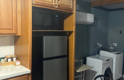 El Paso Apartment | Spacious, Luxury & Cozy Apartment, Great Location, 1-bedroom with WiFi, AC