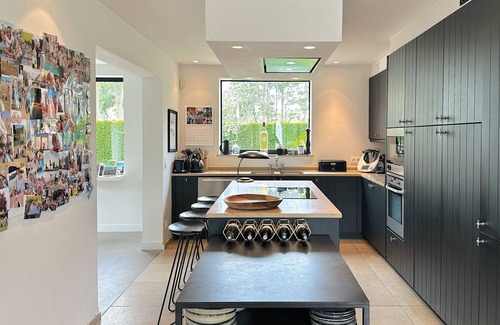 Knokke-Heist Villa | Spacious Luxury Villa With Large Pool and Stunning View