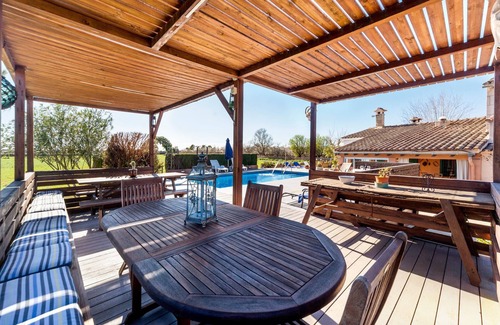 Felanitx Villa | Spacious Mallorcan Villa "Es Rafal Nostro 11" with Pool