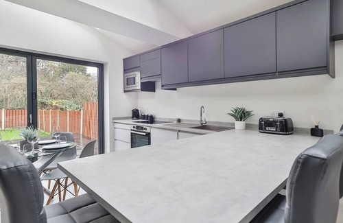 Sheffield Apartment | Spacious, Modern 2 bed Apartment with ensuites