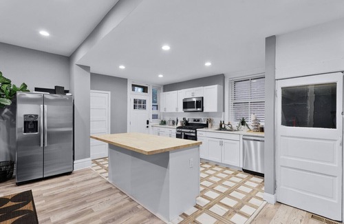 Tower Grove South House | Spacious Modern 5BR Home Near Downtown St. Louis