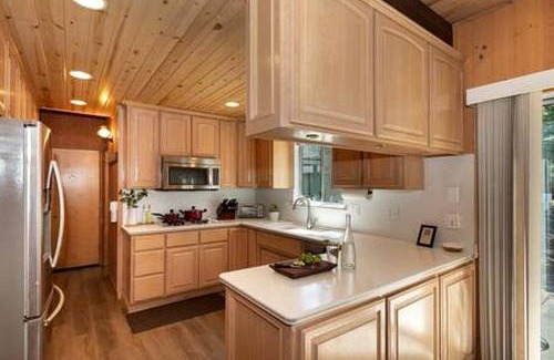 Big Bear City House | Spacious Modern Cabin Near Big Bear Lake in California