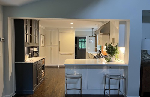 Norwalk Other | Spacious, modern country farmhouse.