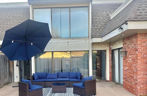 Quail Creek Apartment | Spacious Modern Duplex in Oklahoma City