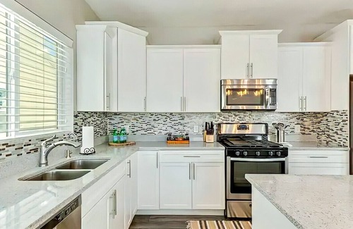 South Jordan House | Spacious, Modern Home Near Everything