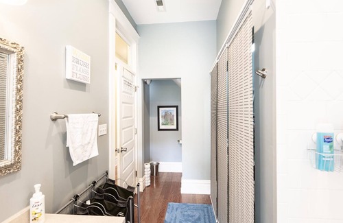 The Gate House | Spacious Modern Home in a Historic, Leafy Neighborhood