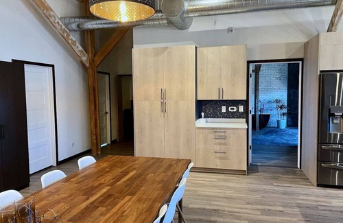 Dubuque Apartment | Spacious + modern loft with 3 bedrooms & game room