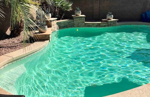 Surprise House | Spacious Monthly 4BR 2.5 bath Oasis w/Private Pool